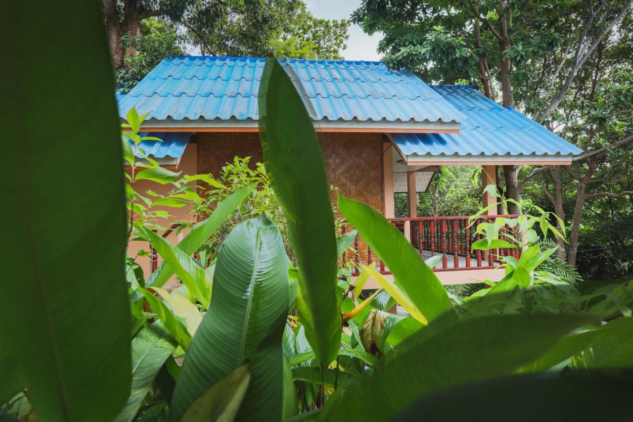 Adang Sea Eco-Village Sunset Koh Lipe Exterior photo